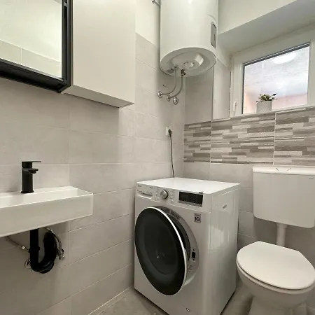 Summer Apartment